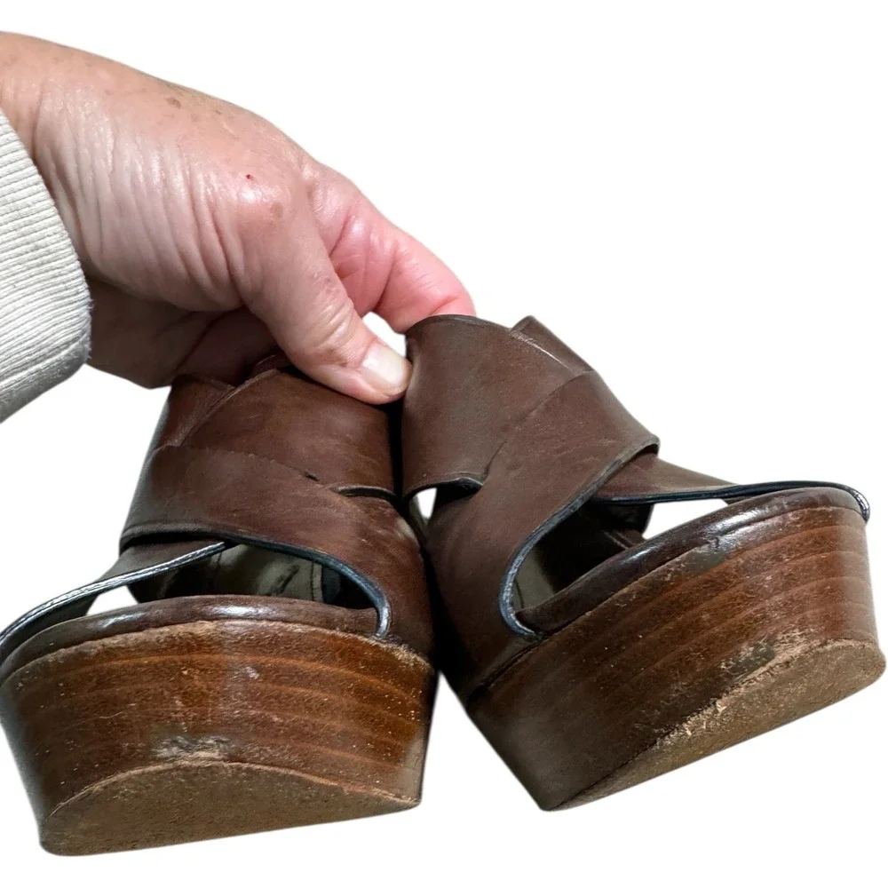 Coach Jamila‎ Wedge Sandals Brown Leather Open Toe Heels Size 8.5B - Picture 9 of 11